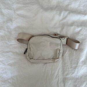 Beige fanny pack